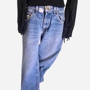 Diamond gusset jeans light wash